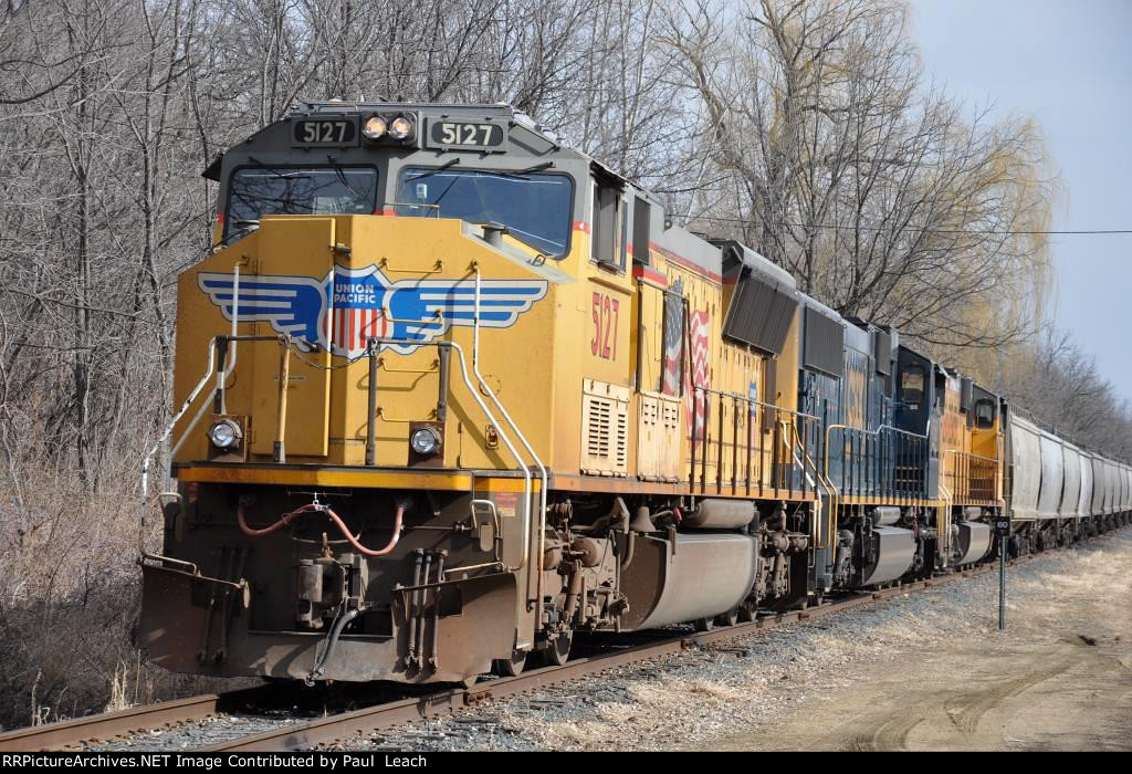 Tied down grain train